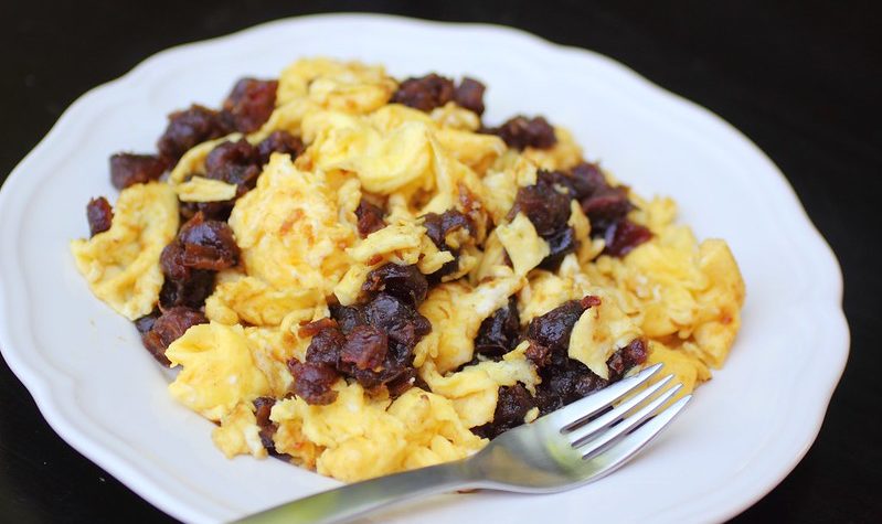 Una manera diferente de comer tus huevos salteados. ¡Quedan buenísimos!